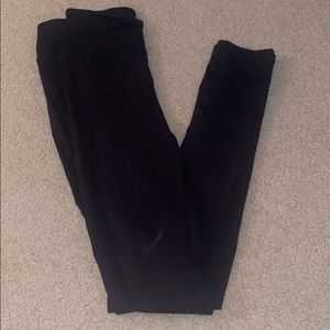 Basic black leggings